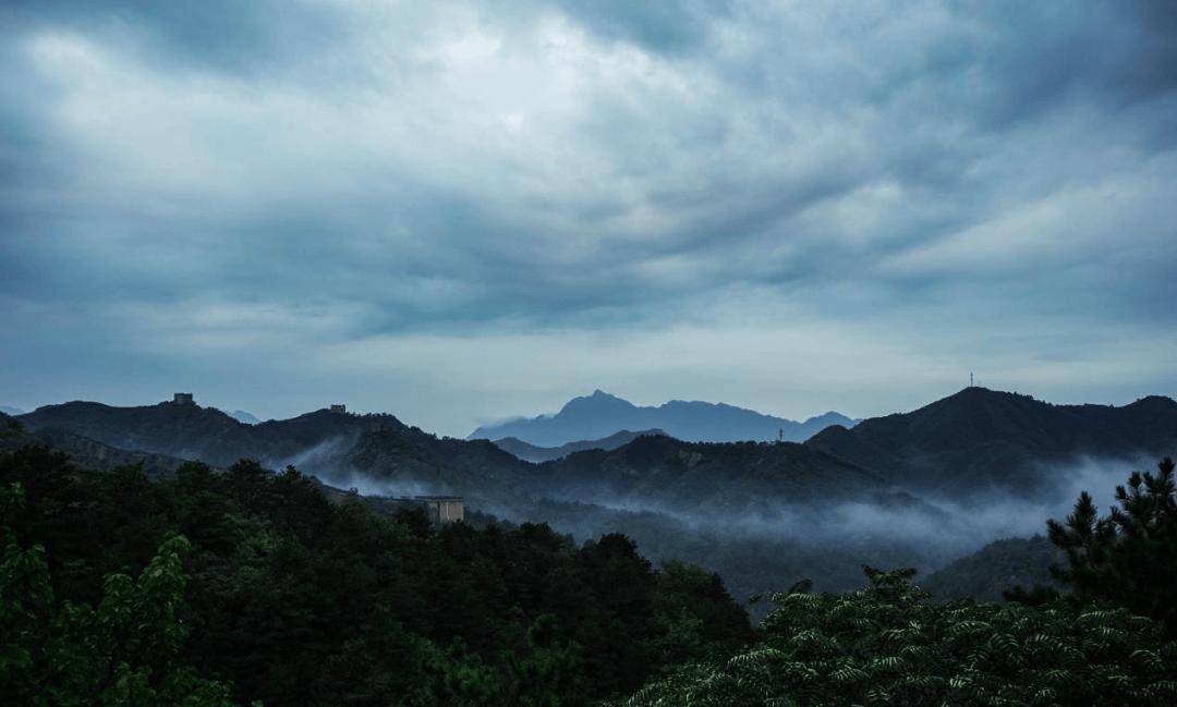 狂风暴雨中崭露头角，壮志凌云